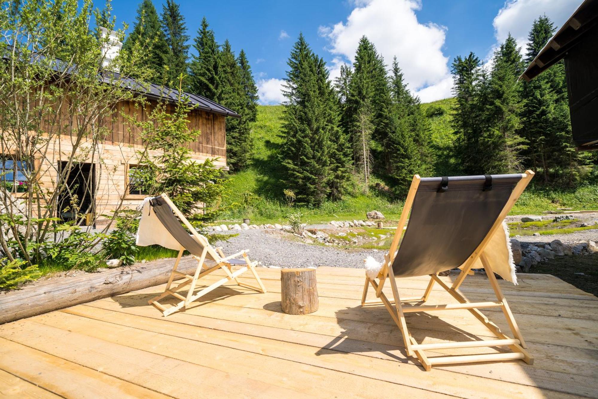 Eirl Dolomites Retreat 3*